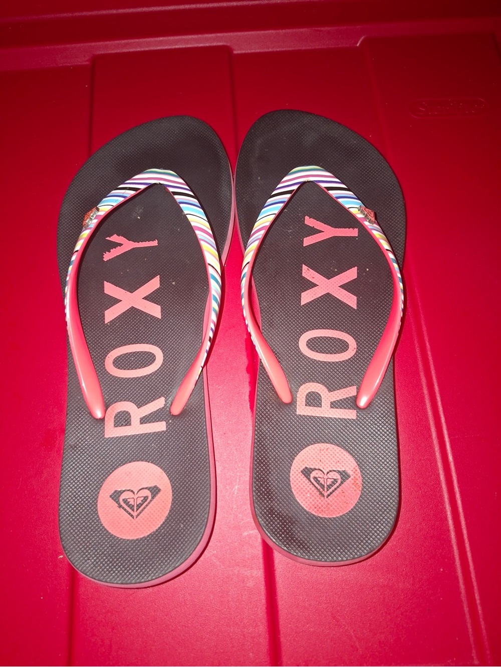 Roxy Black Footbed Sandals with Coral Straps and Multicolor Stripe Detail